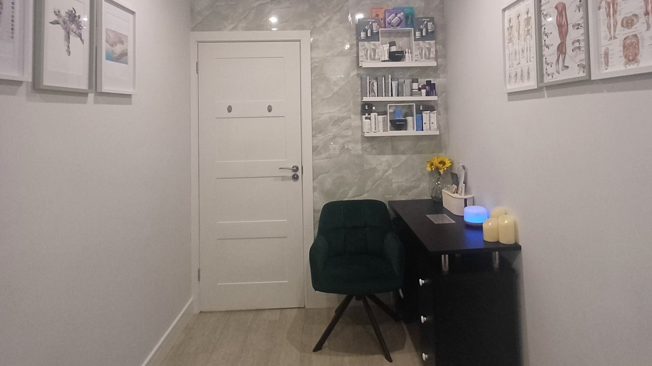 ecb1e04d-d60d-4294-a6ea-9aeb2ea2685f-fpmassagetherapist-gb-england-chesterfield-northwingfield-fresha-6326822