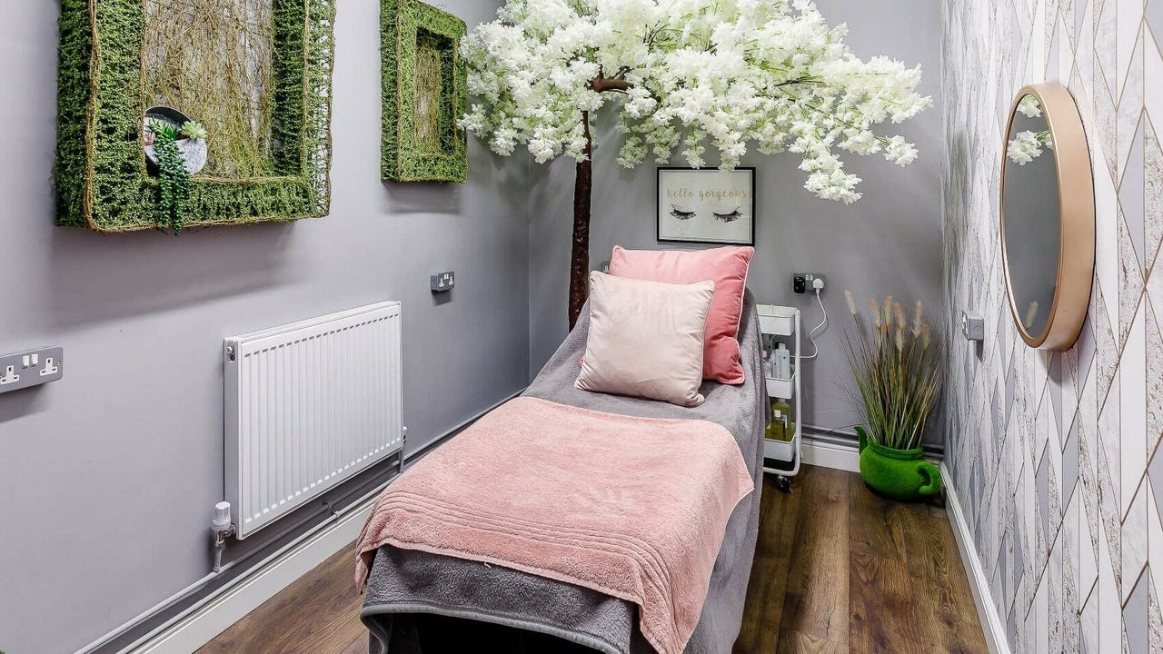 ecbffe5d-77b0-49bf-a9ba-7eee9633306c-7303727