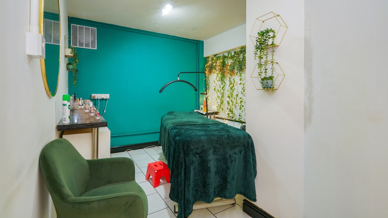 ed0f32e4-6098-42d8-a4a0-258094a51265-halohealdgreen-gb-england-healdgreen-fresha-4142339