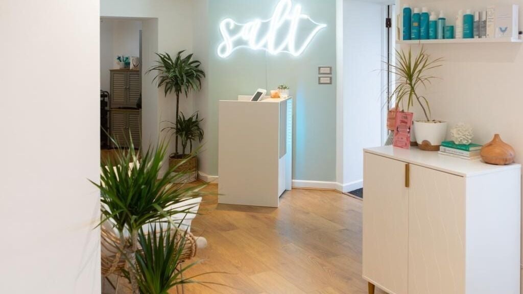 ed27a148-a5d1-430e-b2d5-2d5285b4c067-saltfistralsalon-gb-england-newquay-fresha-9212696