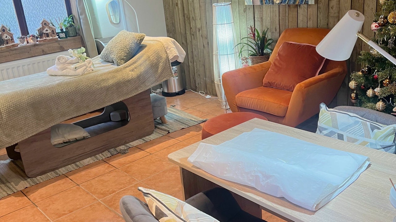 eee08955-63ca-4ee0-bbca-3f321f813aea-chailaibeauty-gb-wales-narberth-fresha-5995323