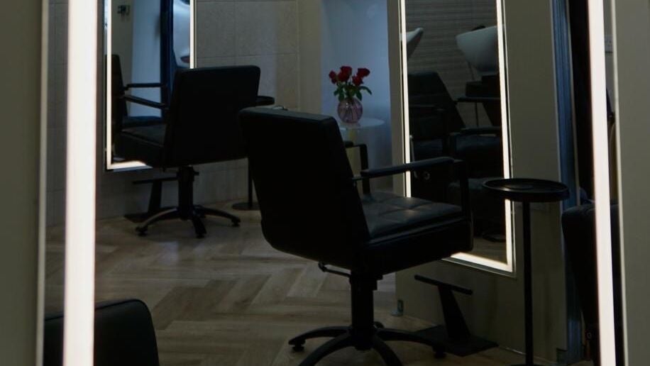 ef09fb1e-2d0e-47bf-b63b-9df1653174eb-autumneaston-gb-scotland-glasgow-partick-fresha-1737235