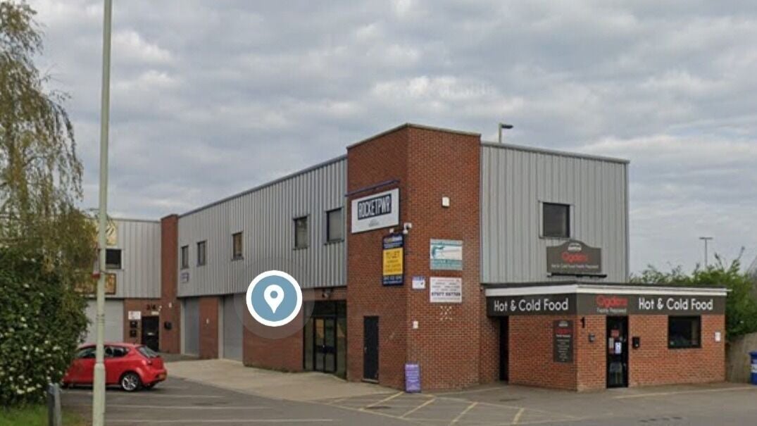 ef44dcfe-ede1-4281-92f6-52f8efefc7d5-3902947