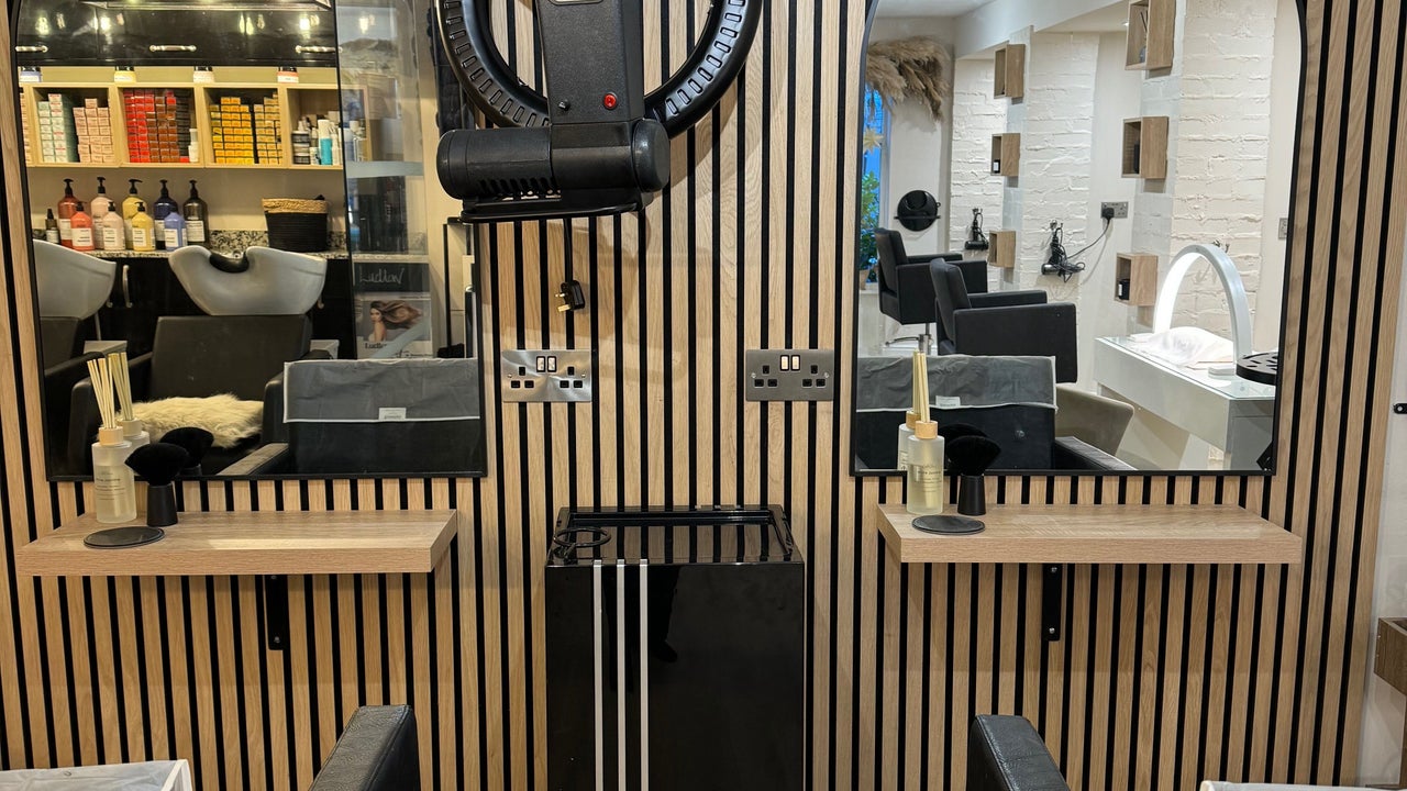 ef5b4409-b3bf-4107-9652-2ebeb0fa3b2e-ludlowhairitagebeautyroom-gb-england-ludlow-fresha-5184344