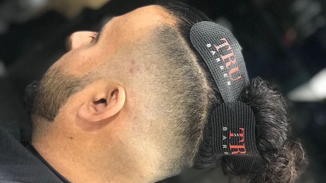 f00fd20b-299b-46ef-b92a-8ca467442986-azzhairstudio-gb-england-slough-fresha-7267650