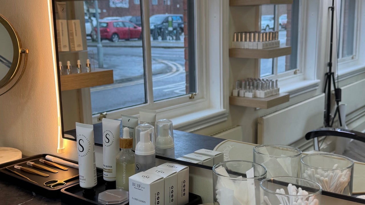 f04d0c00-8f3b-4e75-8538-a6b6a9a219cc-sculptlashbrow-gb-england-knowle-fresha-4549010