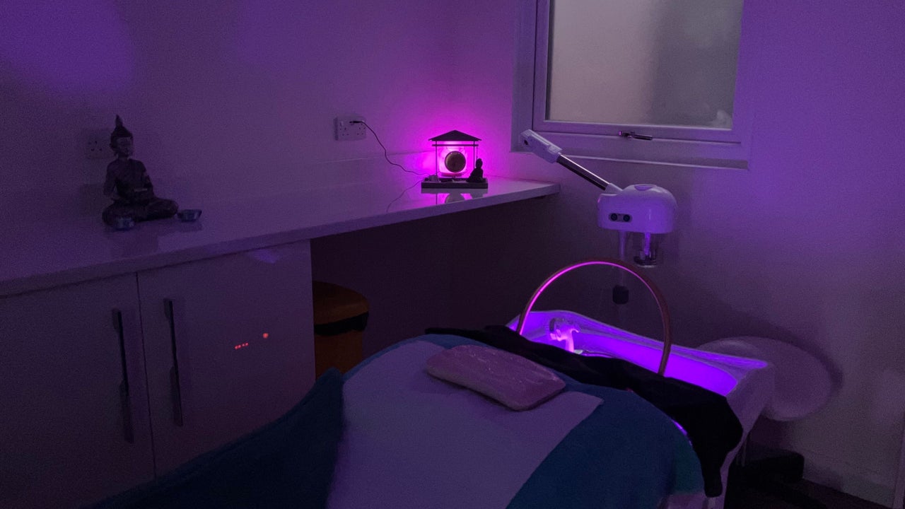 f0d5f97c-538e-4142-88cd-a431015cb0ff-angelalamonthairandbeauty-gb-scotland-perth-inveralmondindustrialestate-fresha-9778782