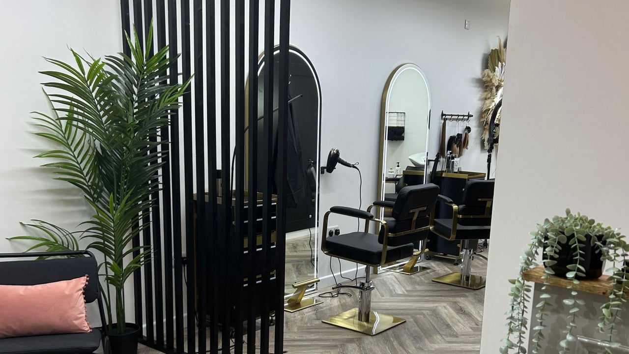 f105b972-77ba-4e36-ad40-c63e54a46d8f-1629831