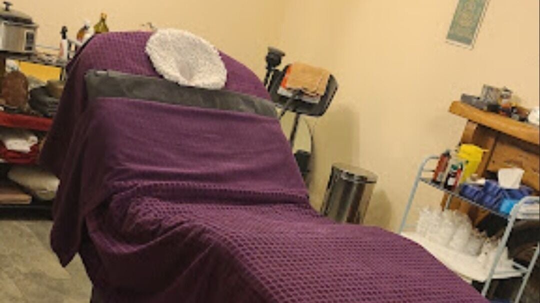 f1c5ee0e-144a-4719-9b97-e8d72f1a3fd2-nelsonhijamaservice-gb-england-nelson-fresha-8660585