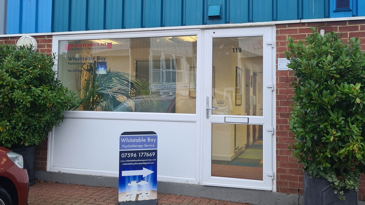 f27154ba-45ab-4397-9879-af813d5459d1-diamondaestheticskent-gb-england-whitstable-fresha-3164036