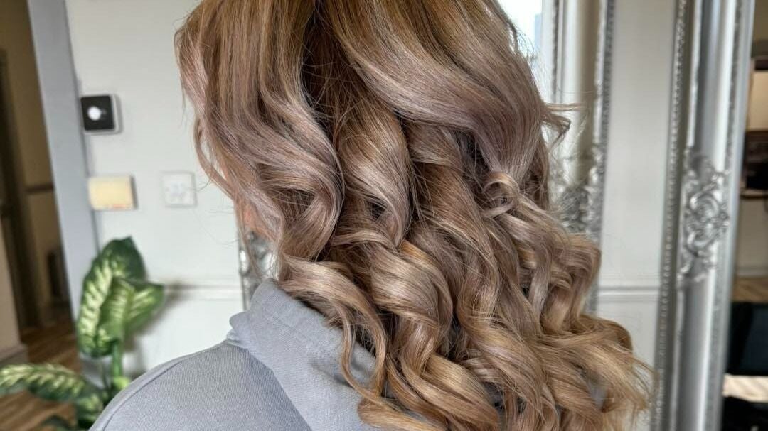 f27a1caf-5c39-4d64-b1dc-d6167a85c43c-beauxamis-gb-scotland-johnstone-fresha-7005958