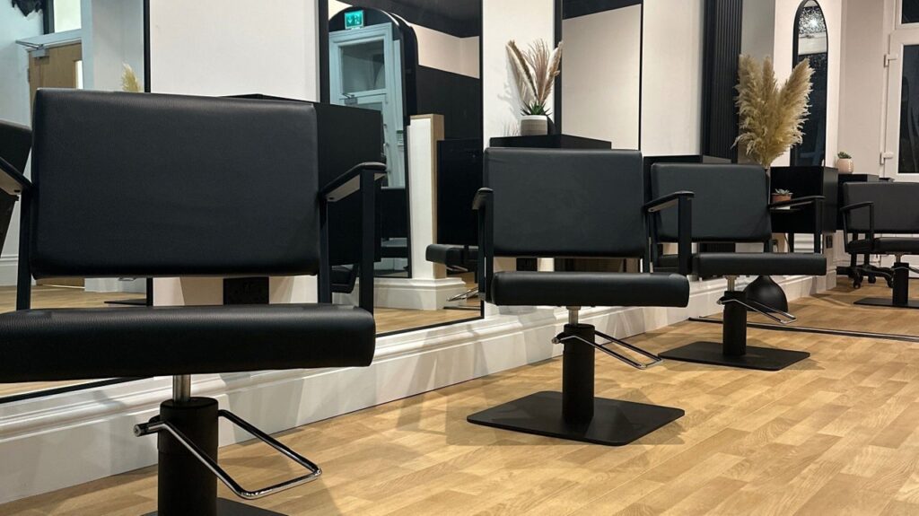 f2bb812e-4b55-4e9a-92a6-3985198c6ef4-meliacontemporaryhair-gb-england-southport-fresha-4615840