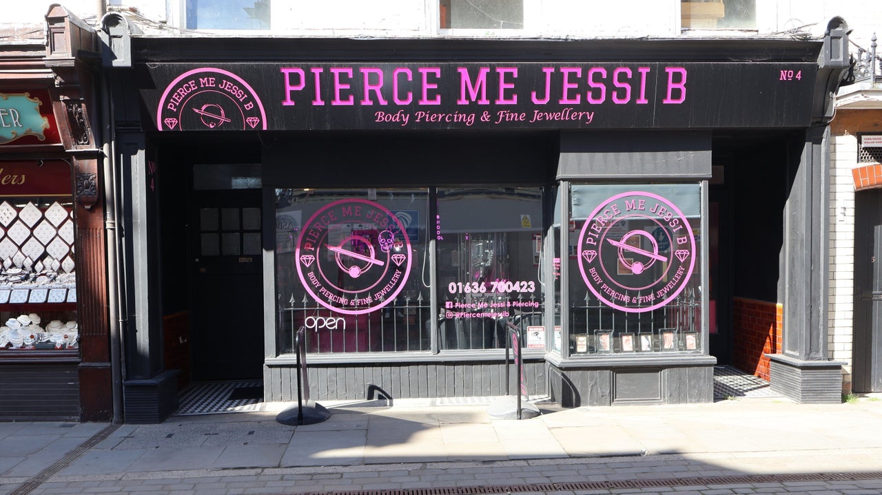 f317f631-bc8a-4770-a0ae-81fe6c473a9b-piercemejessib-gb-england-newark-on-trent-fresha-8965266