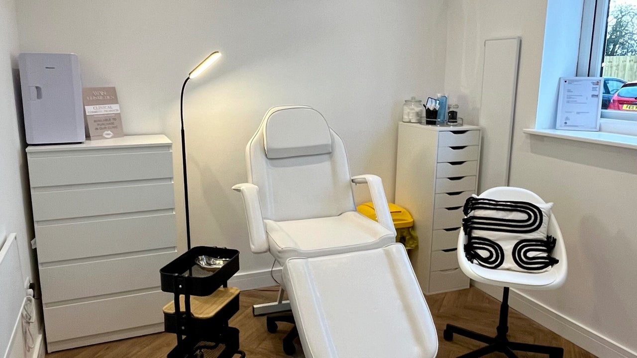 f41d3988-56bb-4e87-a428-2d892e63b5e9-aesthetix-gb-england-glenfield-fresha-5097173