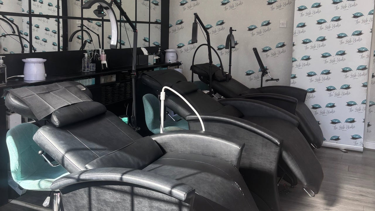 f4646645-b69b-42ed-b0e9-9f15327a7ac1-thelashstudione-gb-england-jarrow-fresha-3581027