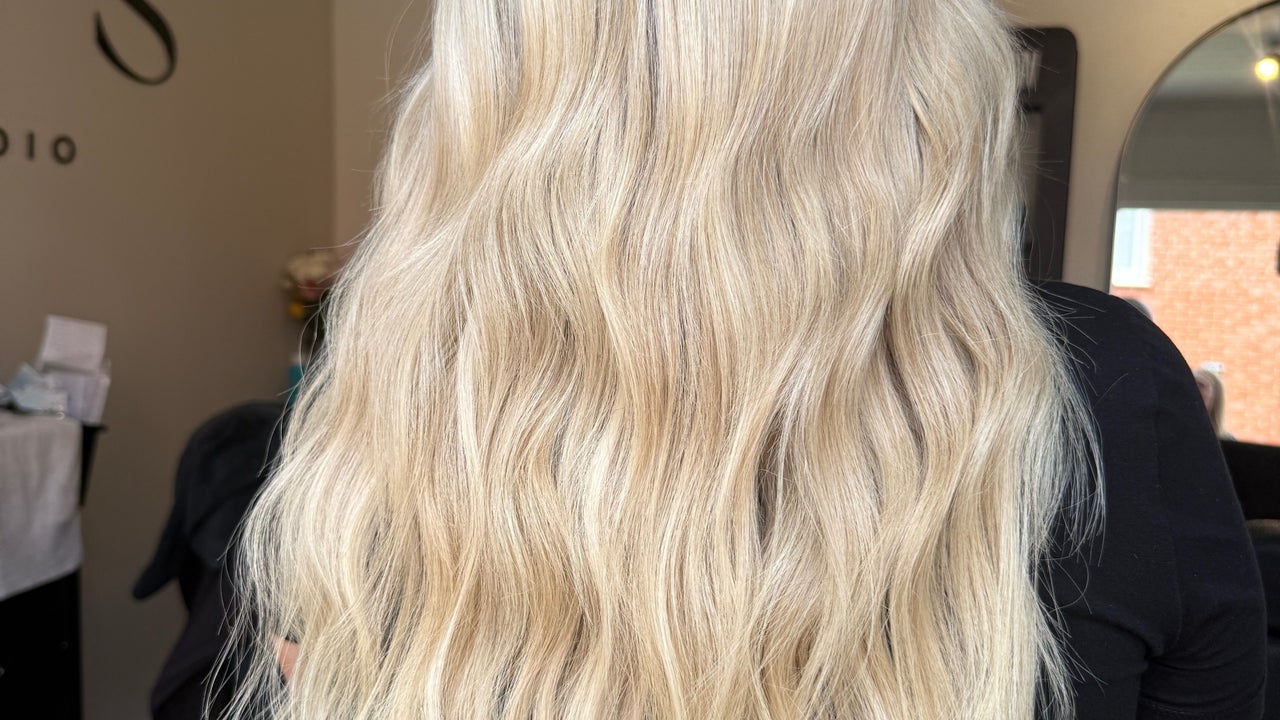 f4ad614e-e8b0-466f-9b6d-789d50384deb-tieganseatonseatshairstudio-gb-england-anstey-fresha-7982104