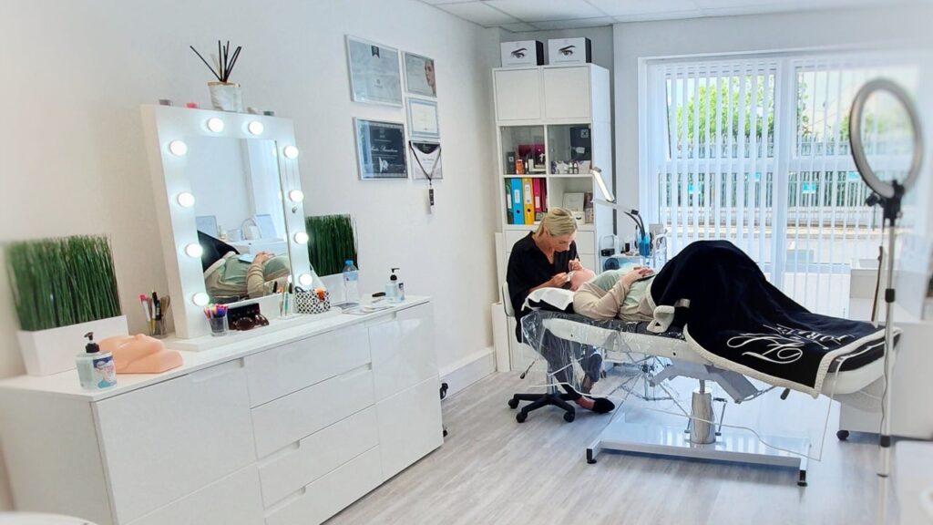 f4f6b07f-f87f-4b56-8488-555335a41c71-2899111