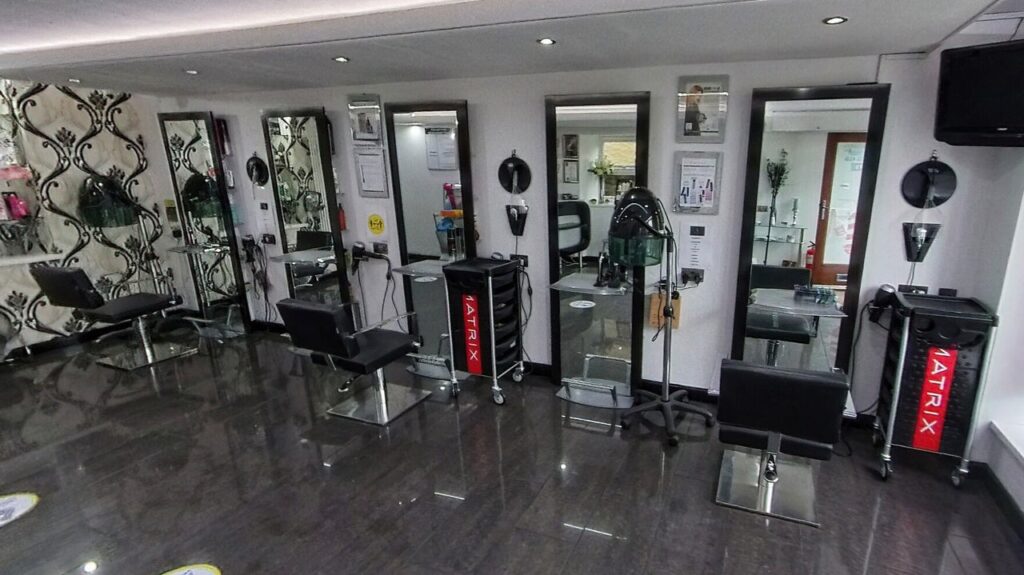 f57bda7c-ad3b-4765-90c0-d293cc63f57c-westendcutsltd-gb-wales-ammanford-fresha-2476148