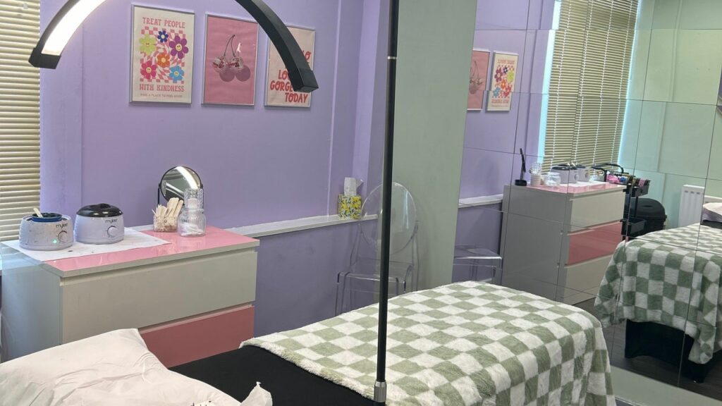 f59dc946-86f6-43cb-8bac-92c53513c2cd-beautybykateelizabeth-gb-england-stoke-on-trent-longtonexchange-fresha-8216057