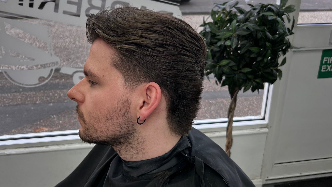 f5a85d90-717e-4288-b769-bde501fa109d-erikdabarber-gb-england-bognorregis-fresha-1301161