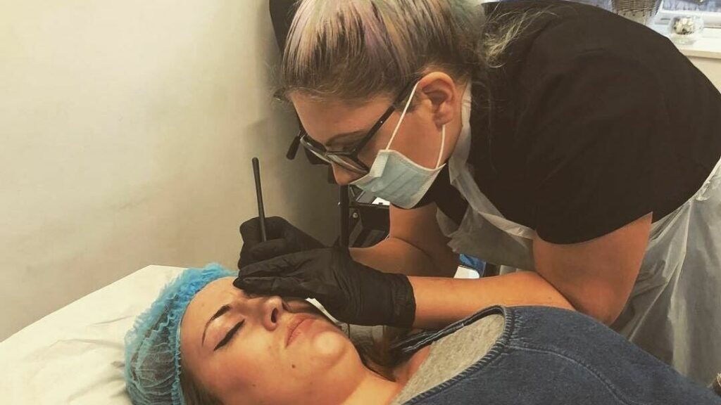 f638fa3d-4a8a-4ce1-a67e-2569ba501f20-4044829