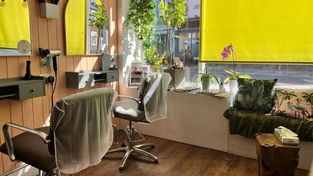 f65e1e52-4750-4ce8-af04-430999d0b08e-6103471