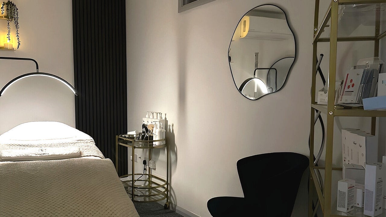 f72cd11f-9288-4e4a-905b-2931273ee1ee-sknbysonia-gb-england-burtonupontrent-fresha-1351026