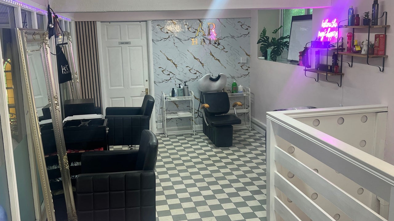 f73015be-0746-4445-95ab-72096a705e88-arhairbeautylounge-gb-england-arundel-printinghousesquare-fresha-1827165