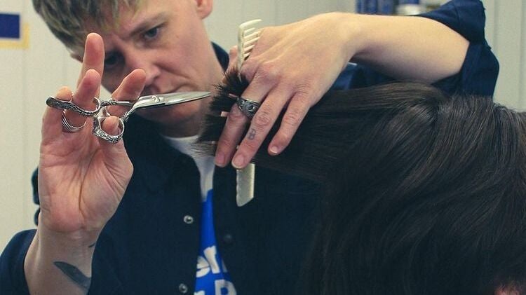 f776149f-32e7-4df3-a169-354562c473d4-6371788