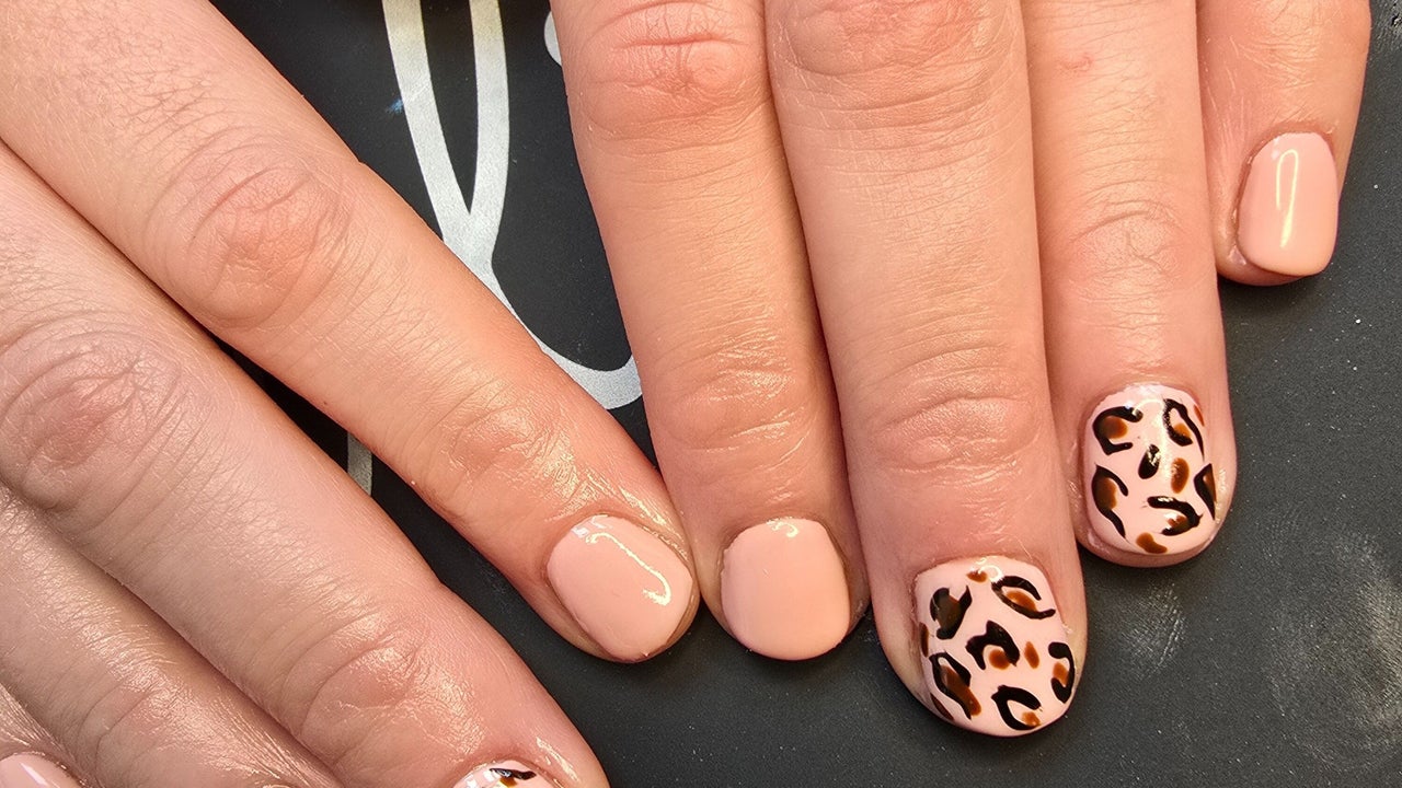 f7d5db29-9792-412b-bf63-4158a9682437-lionessden-gb-england-halifax-elland-fresha-3676995