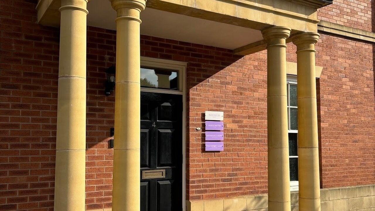 f7fa1809-4eb9-4f7e-a6a0-02e816d900d5-lasermestudio-gb-england-derby-fresha-5728706