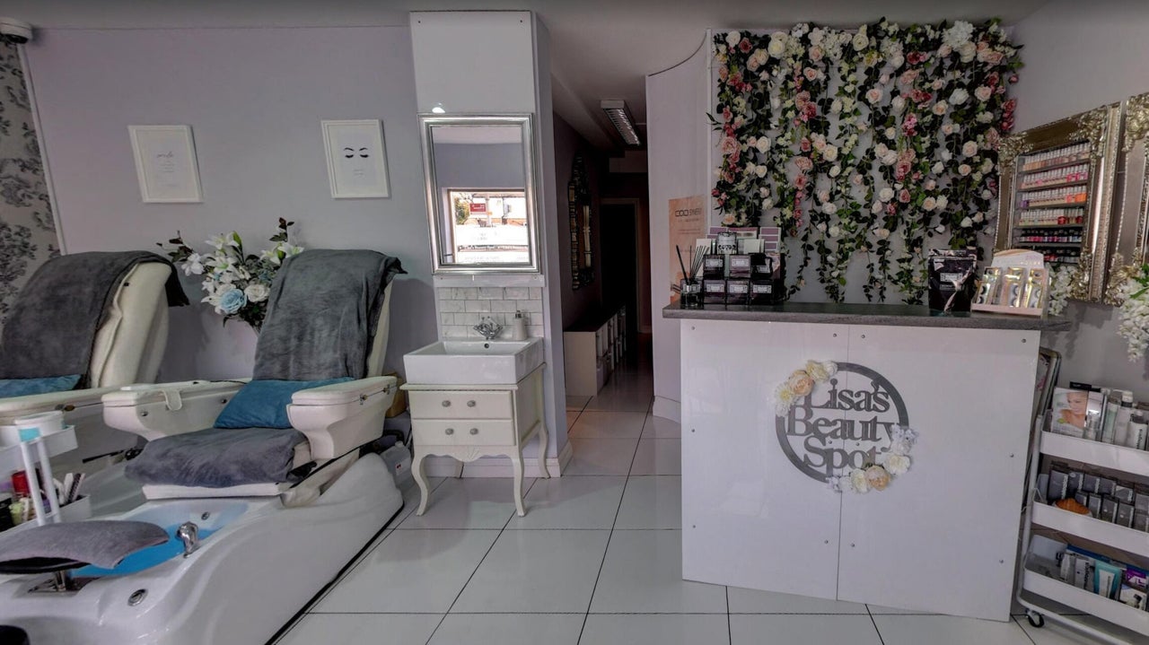 f85cc9e4-3beb-41a1-9ede-f3f0aa492feb-lisasbeautyspot-gb-england-amersham-fresha-6157633