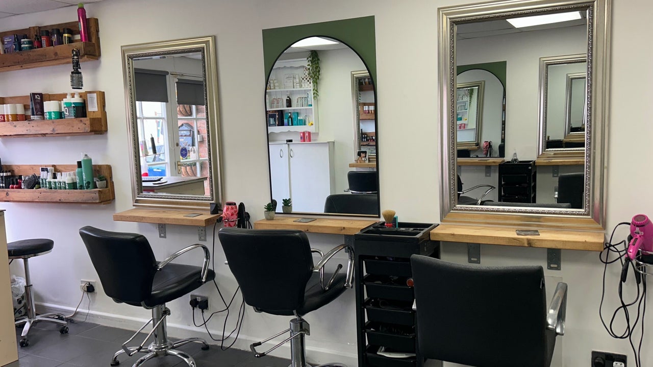 f88f8b53-9de4-464f-a37e-7bc1b0ba31cf-thesalonhisandhersbroughtonastley-gb-england-broughtonastley-leicestershire-fresha-4786774