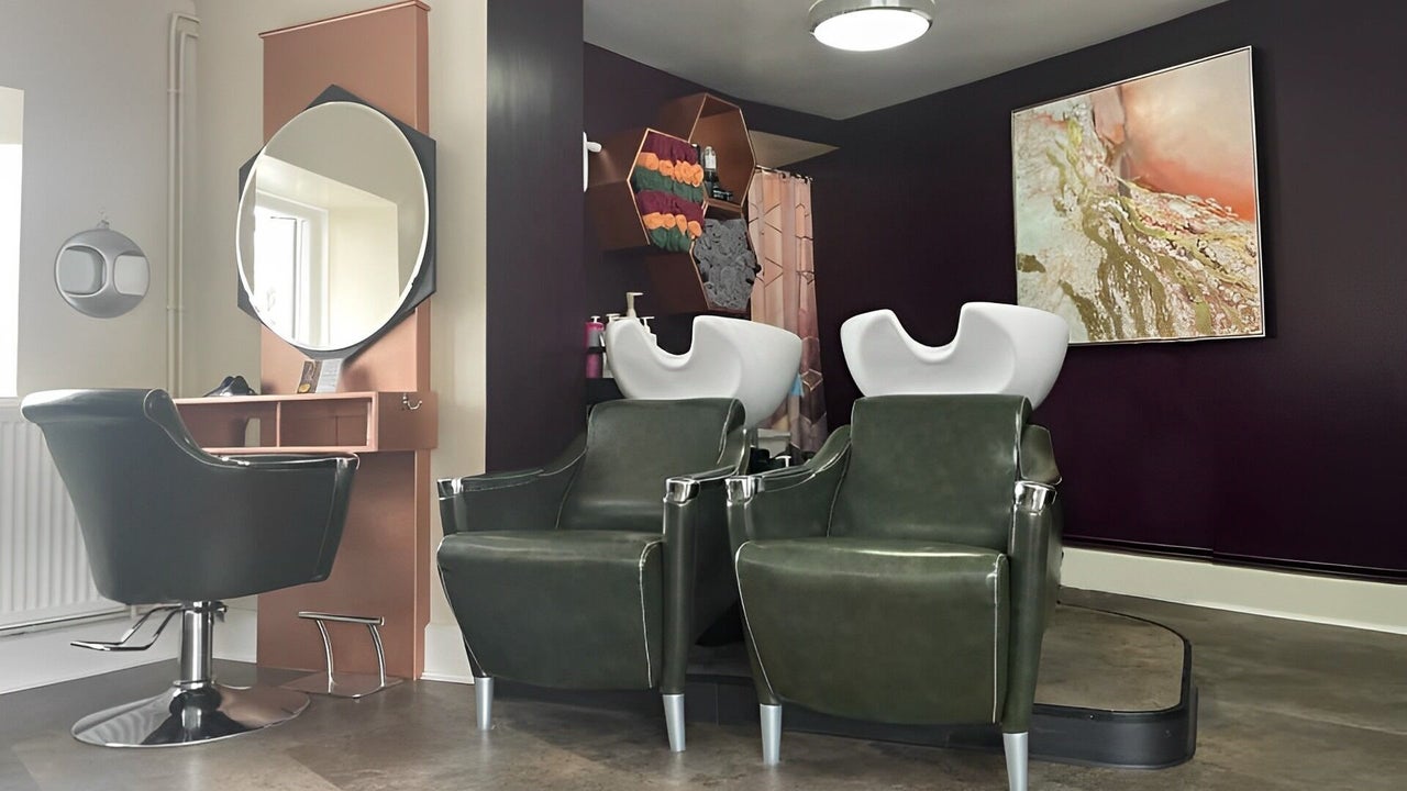 f8de49af-2500-435b-b41e-f002aa8a7551-avenuehairdohairandbeauty-gb-wales-crickhowell-fresha-8857339