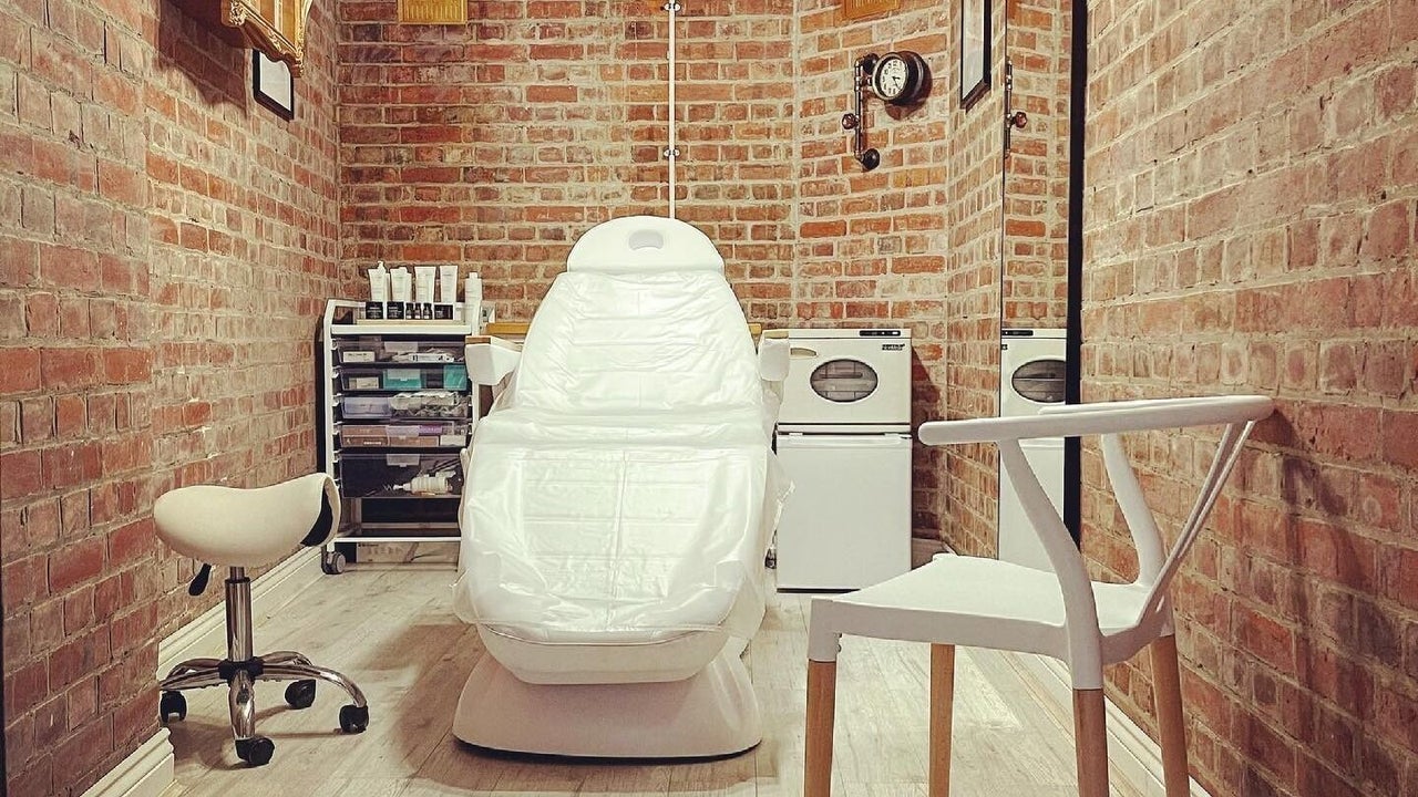 f91edc9d-8121-4c02-8ad9-815bbdad580b-3770817