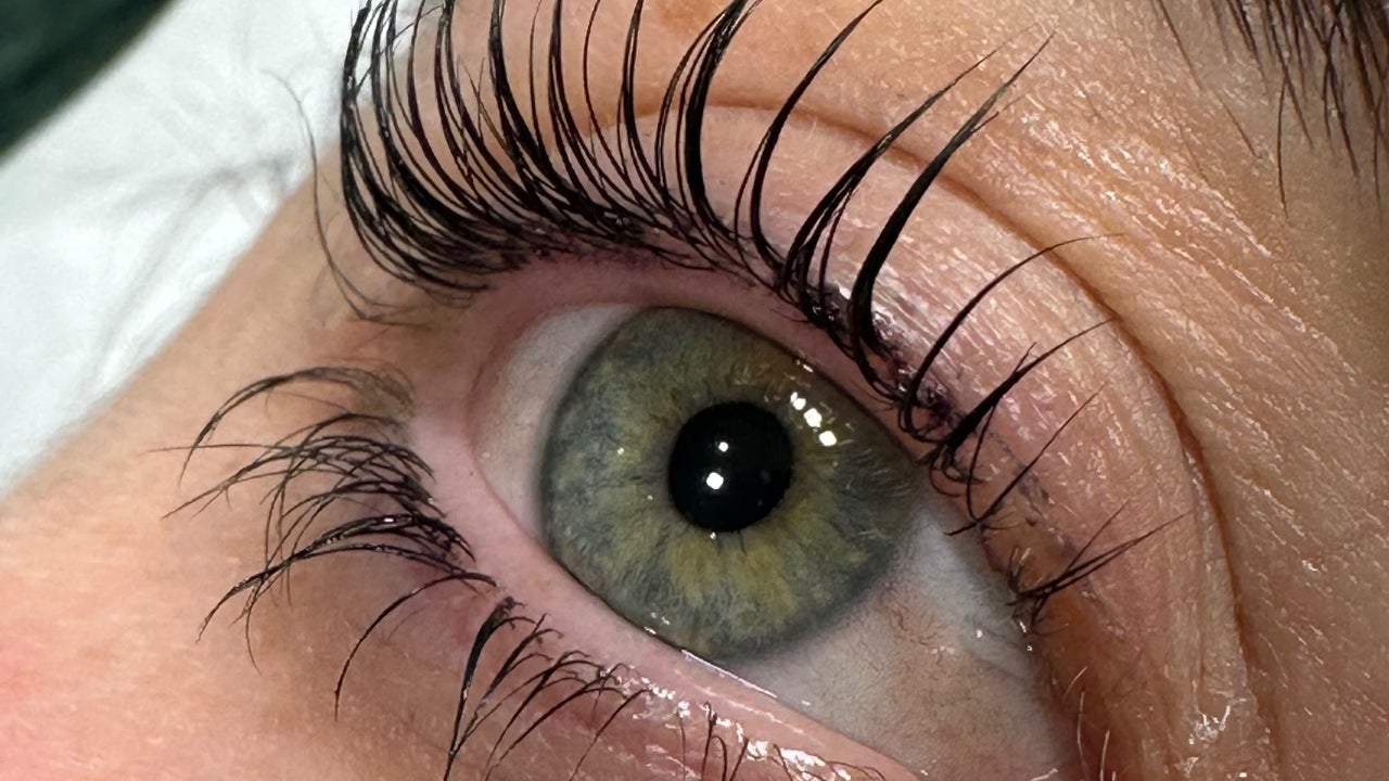 f932163e-829f-43d0-844e-85af600aee50-knthebeautyandlaserlab-gb-england-ossett-fresha-1707711