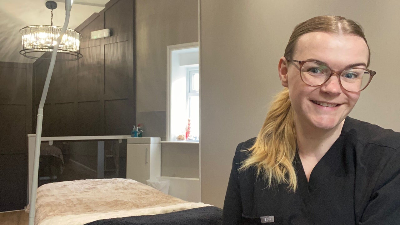 f9b8b684-8e53-49da-9e18-8ed402625394-thewinkclub-gb-england-worsthorne-fresha-6563699