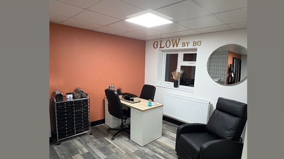 fa0a151c-93f1-40af-937b-74421cb46836-lsstudio-gb-england-rotherham-greasbrough-fresha-1412098