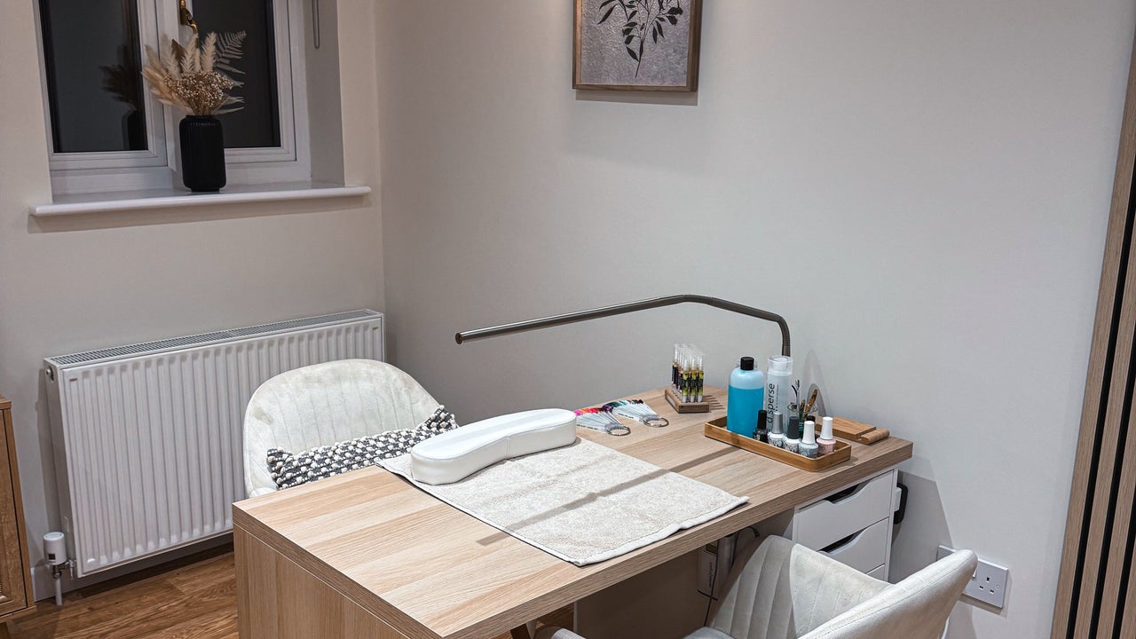 fa92f3ec-7667-4c02-995a-4656b225c7c1-elegantbeauty-gb-england-midsomernorton-fresha-7510615