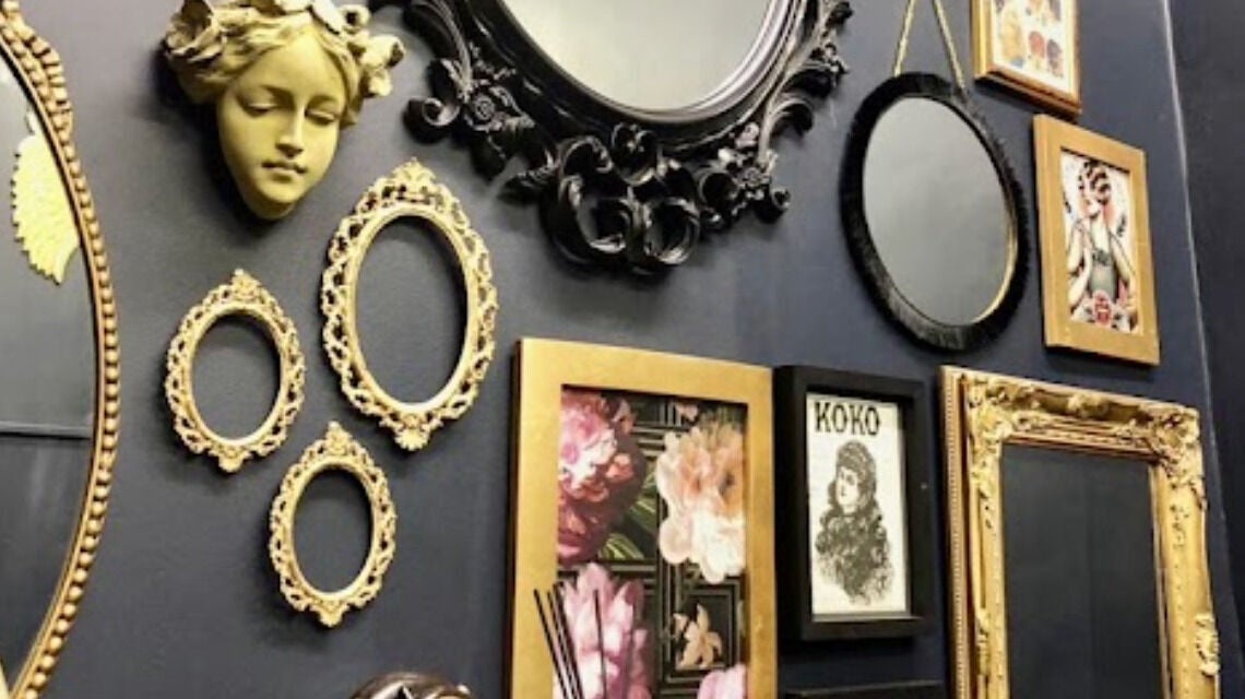 fb24c0a8-57ad-4c27-bb6f-51e2f33311ab-anotherdimensionhairemporium-gb-england-barnsley-fresha-6236324