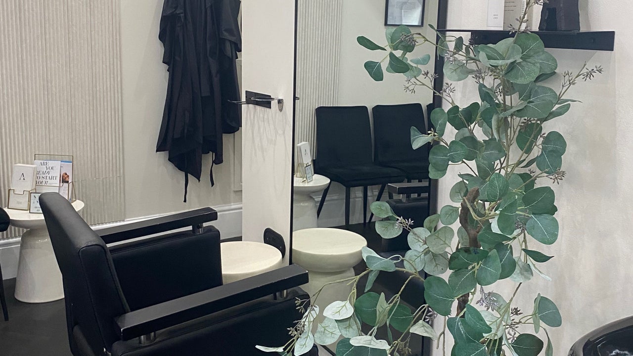fb82e5bd-c365-4f7d-90ff-d195a20c1303-atelierhairbeautystudio-gb-england-bolton-fresha-5387227