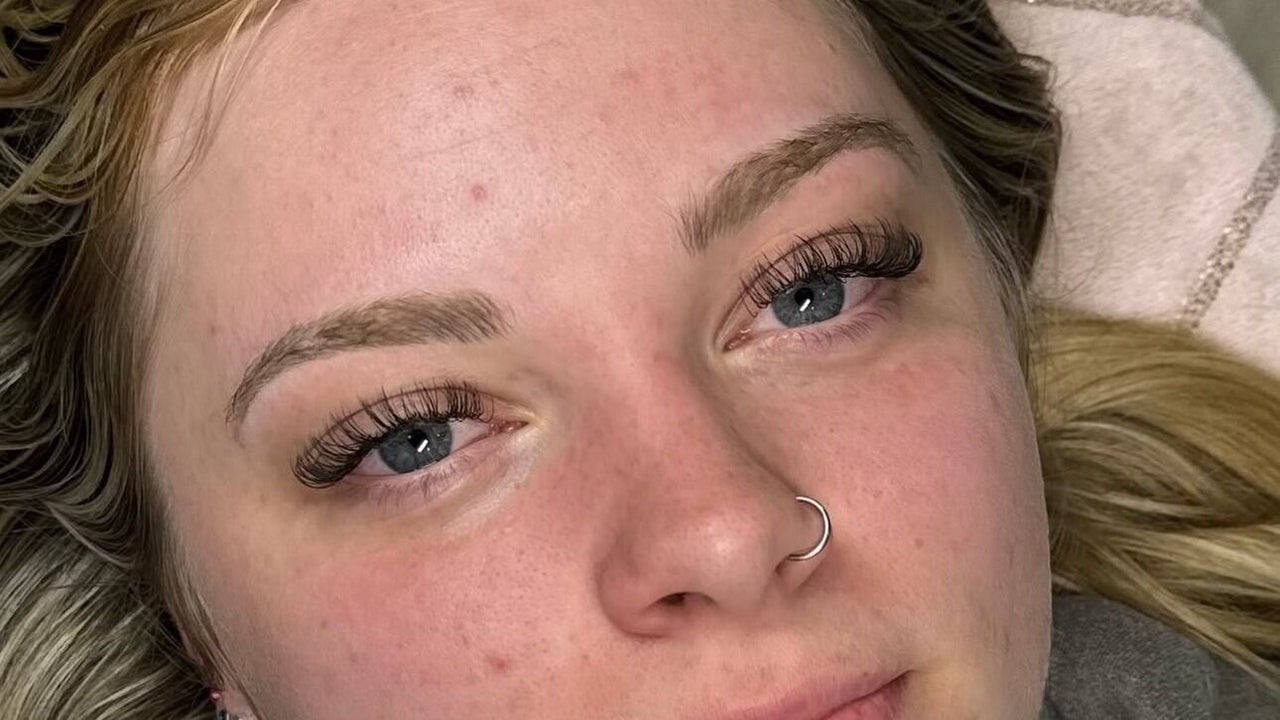 fb984cd8-d97d-4839-8bdb-00247b4b38a4-louslab-gb-england-tonbridge-fresha-9692999