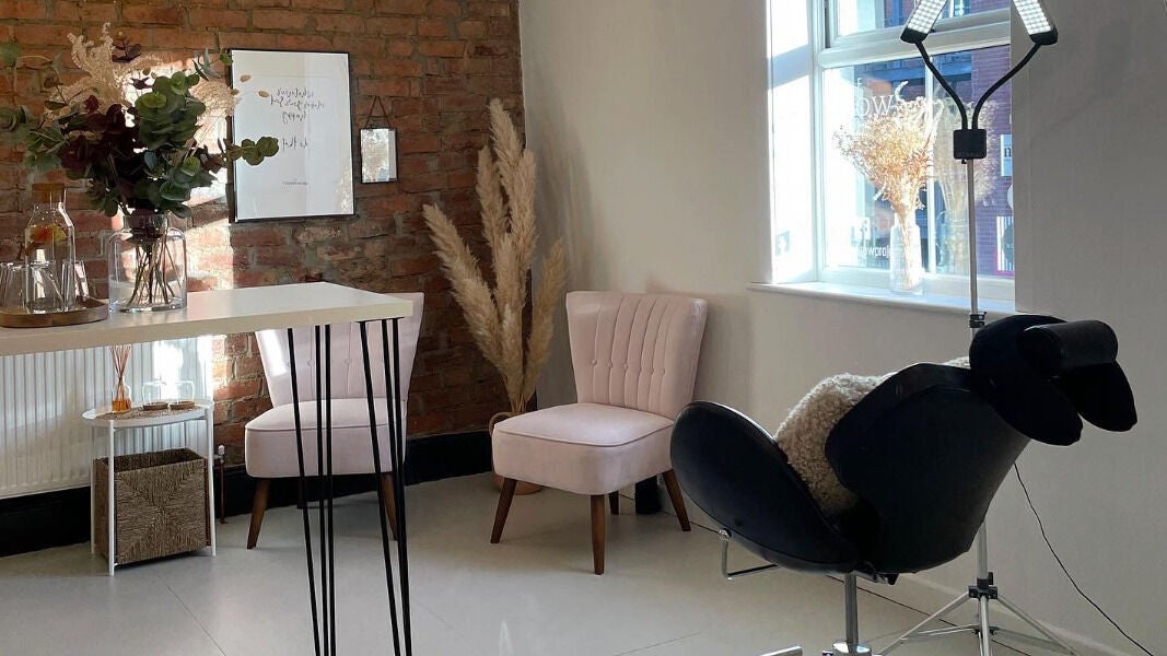 fbb6b7d1-962c-4238-bb10-ac41c9212215-thebrowproject-gb-england-sheffield-neepsend-fresha-4147842