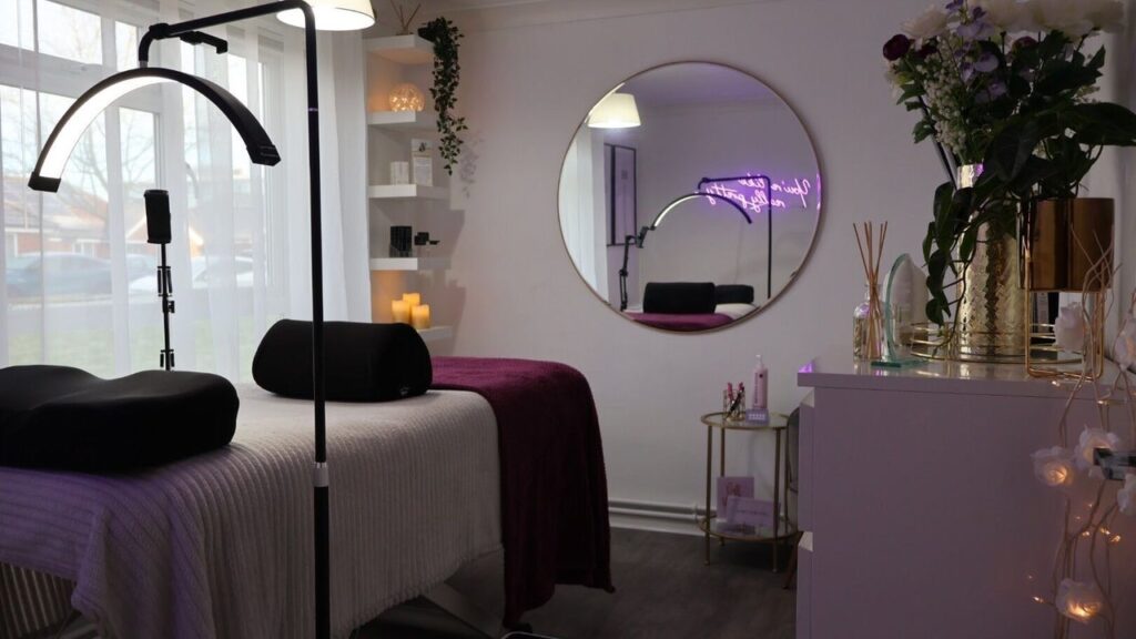 fc33b456-99d1-4ae3-8c2a-57b8465d6b7b-thebrowandlashqueen-gb-england-norwich-fresha-1365373