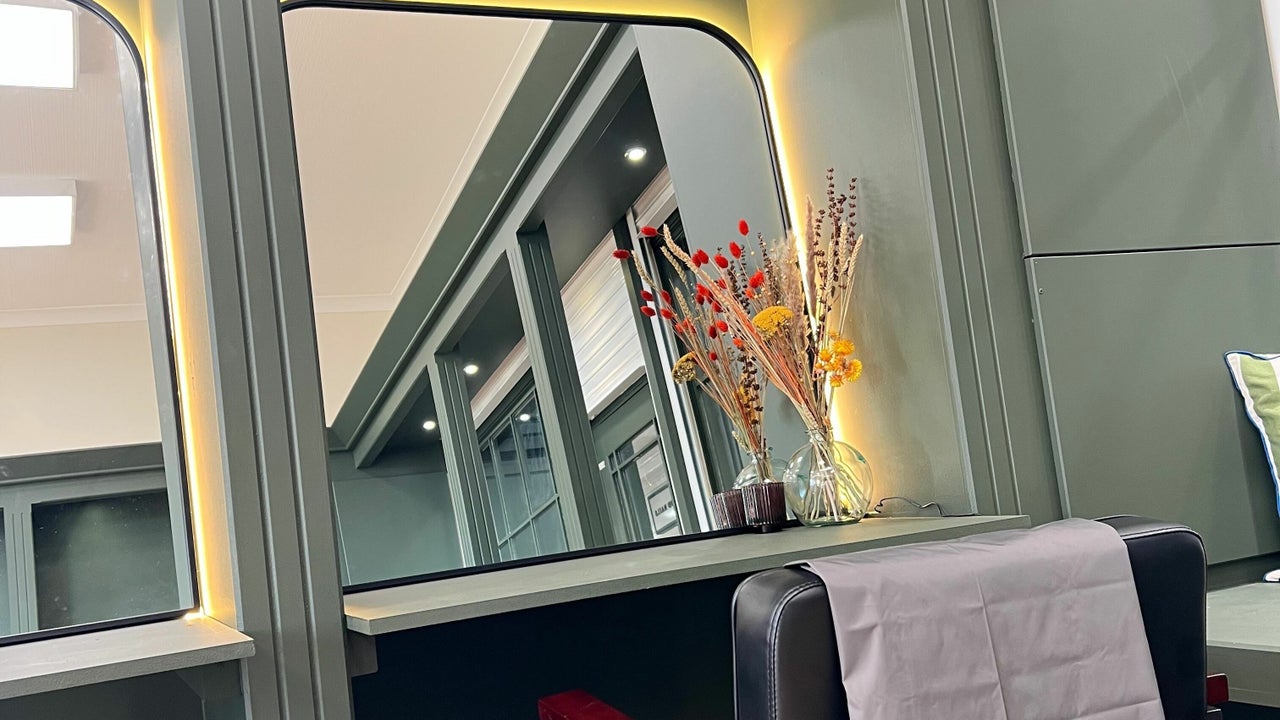 fc6c2072-1616-44fa-9c37-c782068d58f7-1955588