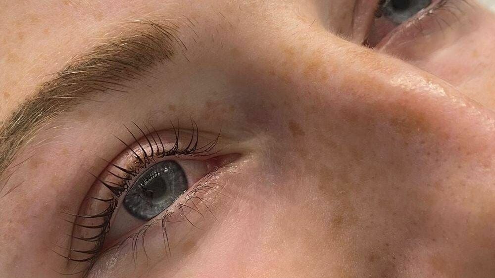 fcf90ed1-ffbc-493d-85e6-b58bffd193e5-5369195