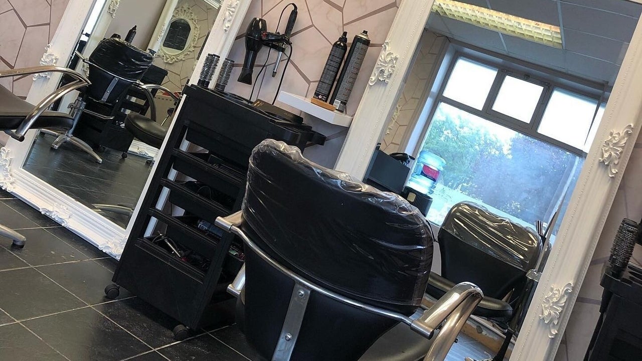 fd15c991-cdab-456a-838b-8525bacd6f79-cabello-gb-england-birstall-fresha-3032442