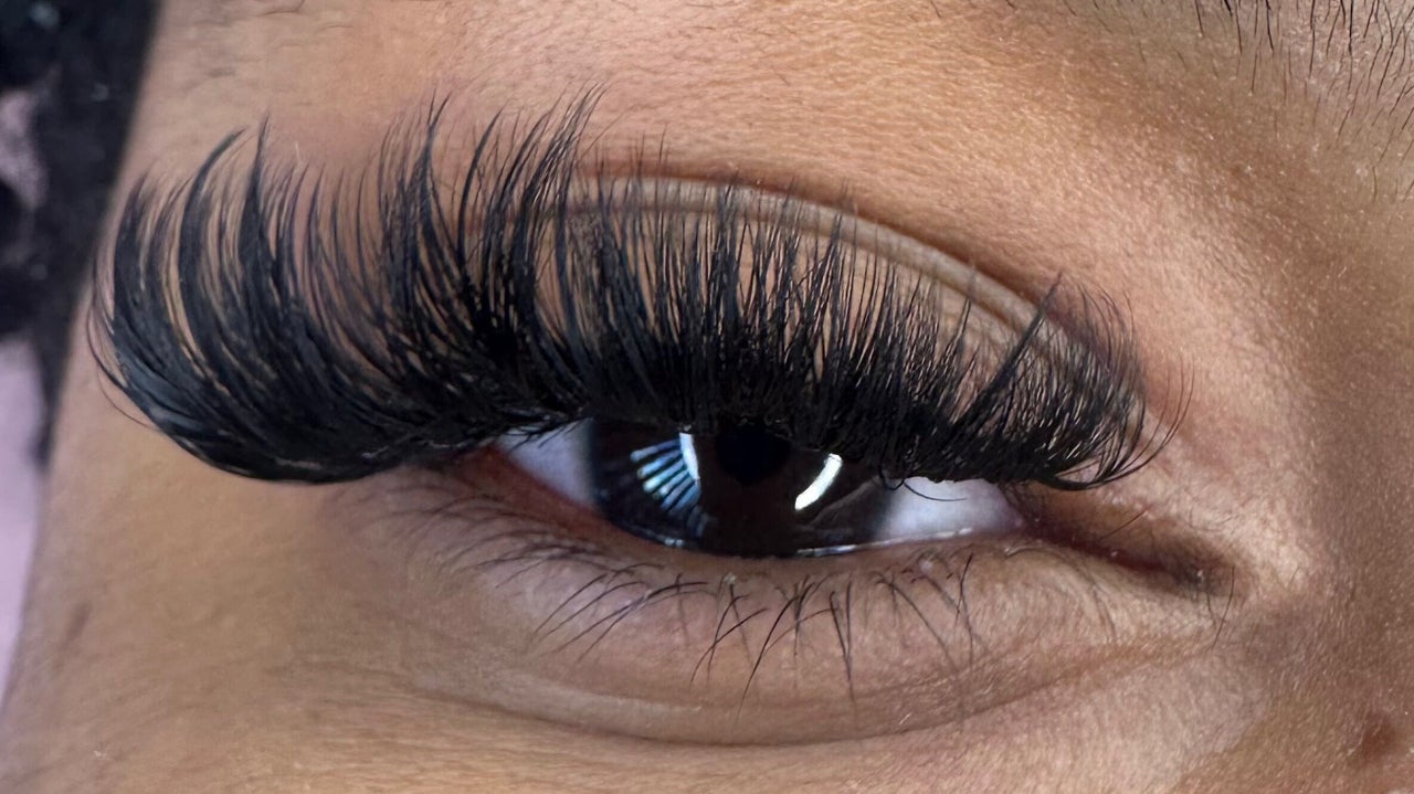 fd7523c9-fa7a-464a-974c-8a179015db49-thehotgirllashline-gb-england-edgbastonbirmingham-fresha-2245012