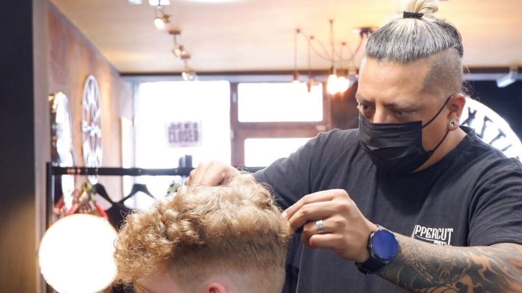 fd7fb456-542e-4dba-8cfb-37c23f111902-6136020