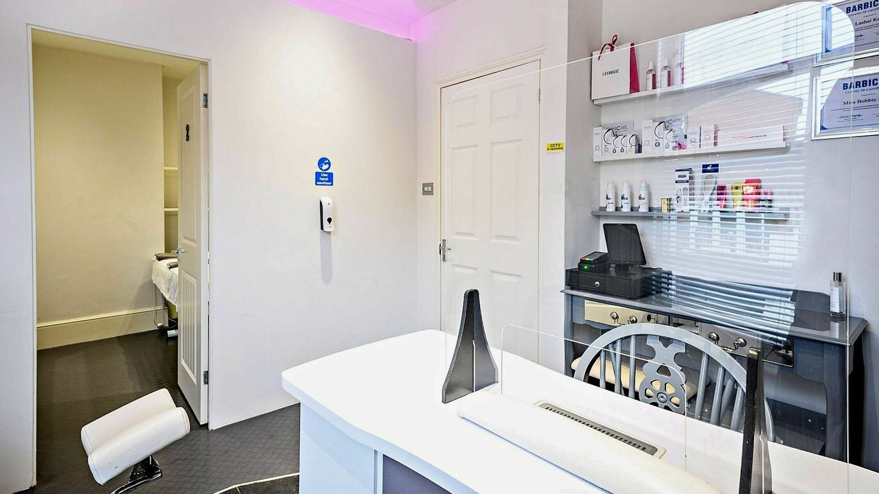 fd8e7a7d-d424-4a51-8dd7-bcfb0d6ed000-2913984